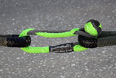 Mega Gator-Jaw Synthetic Shackle • Bubba Recovery Gear