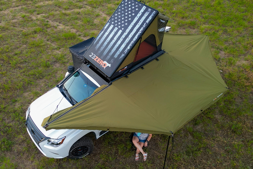 Peregrine 270 with Kabari Lite Americana, awnings, overland awnings, 