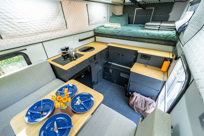 Hawk+, Hawk+ FWC, four wheel campers, flatbed camper, overlanding, overland, overland camper,